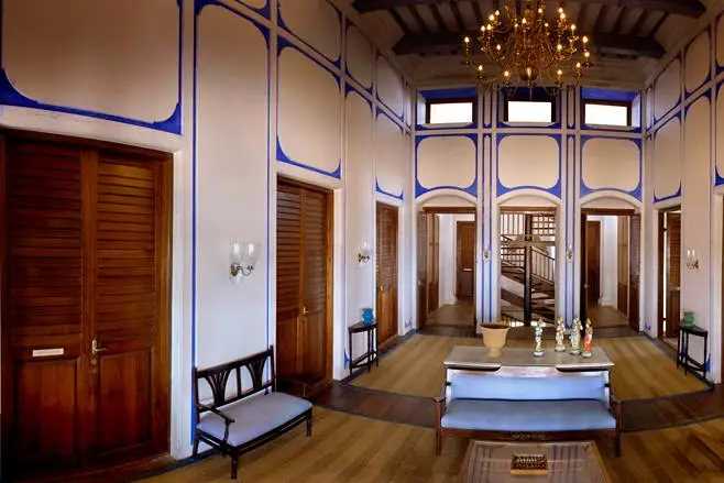 Neemrana Fort Palace